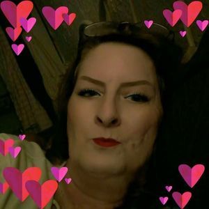 Meet your Posher, Stacy